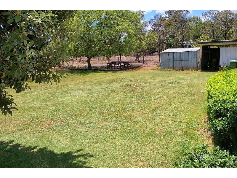 70 Mahon Street, Dalby QLD 4405