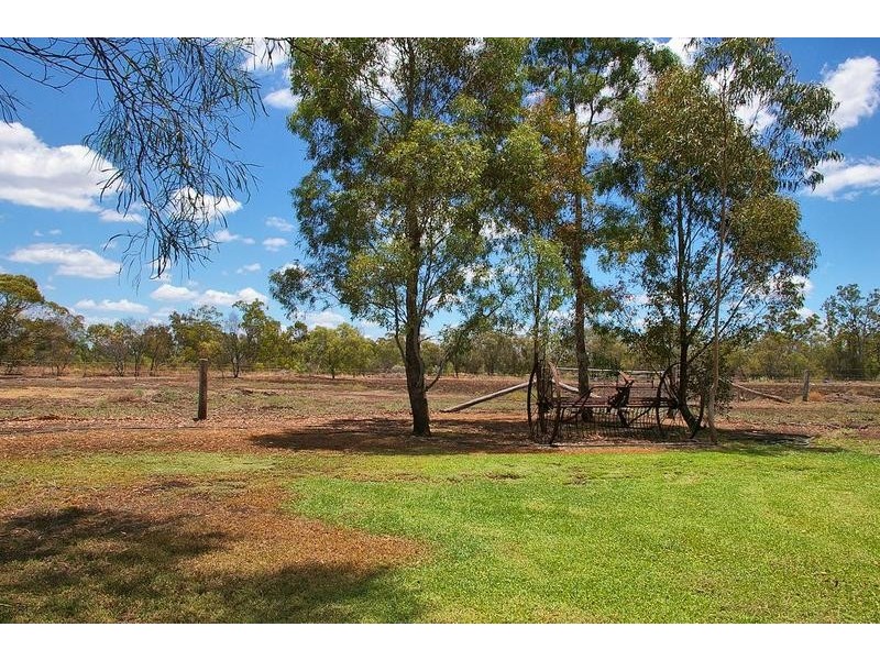 70 Mahon Street, Dalby QLD 4405
