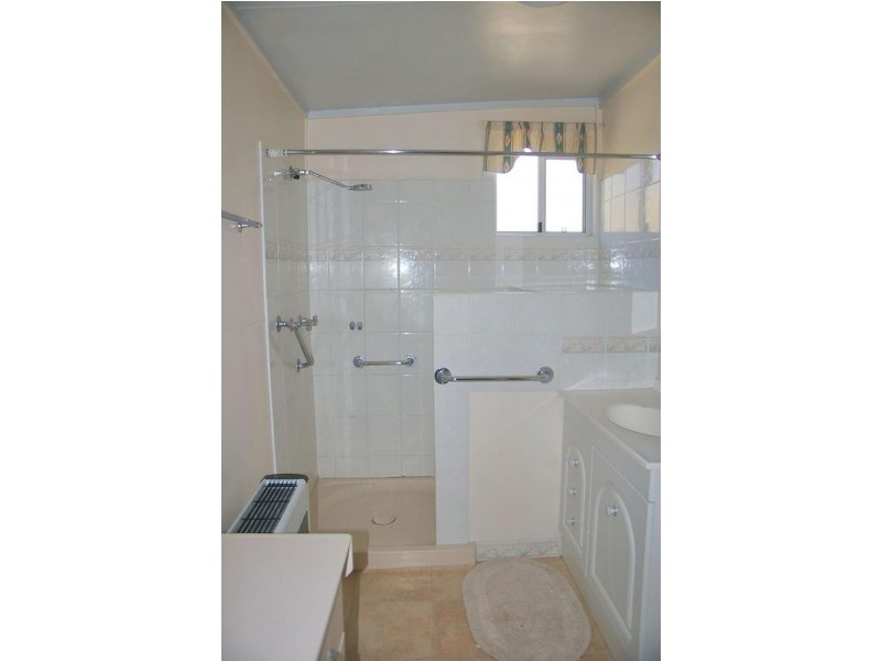 77 Edward Street, Dalby QLD 4405