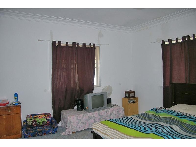 90 Orpen Street, Dalby QLD 4405