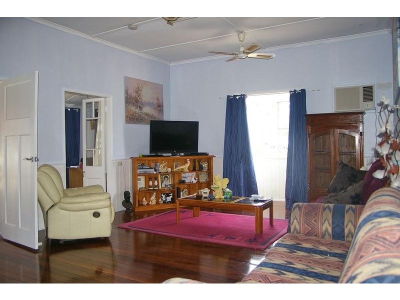 9 O’ Keefe Street, Dalby QLD 4405