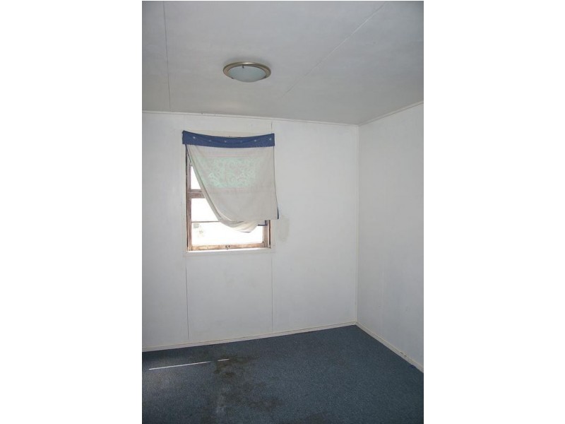 3 Knowles Street, Dalby QLD 4405