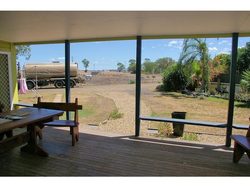 2 Aerodrome Road, Dalby QLD 4405