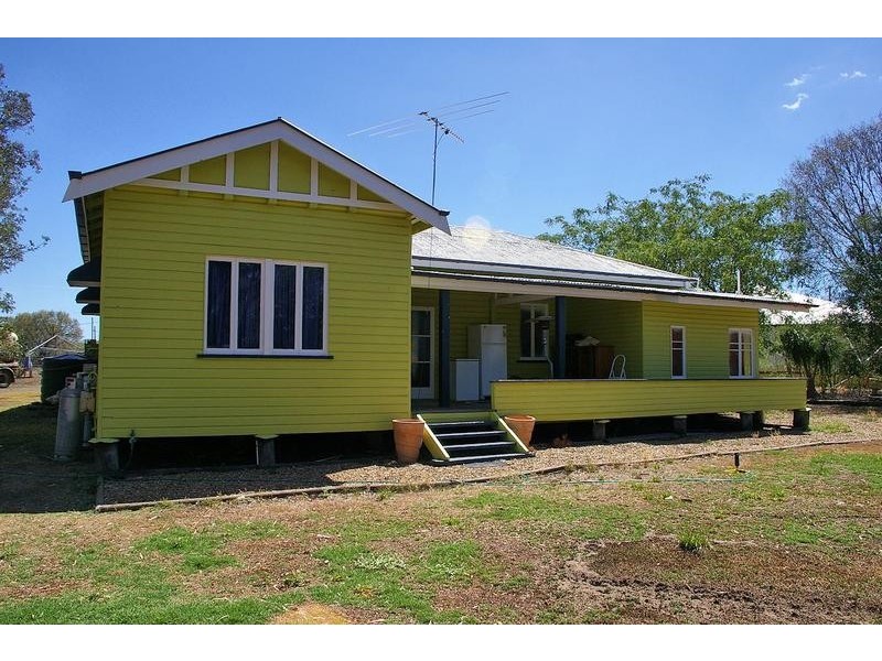 2 Aerodrome Road, Dalby QLD 4405