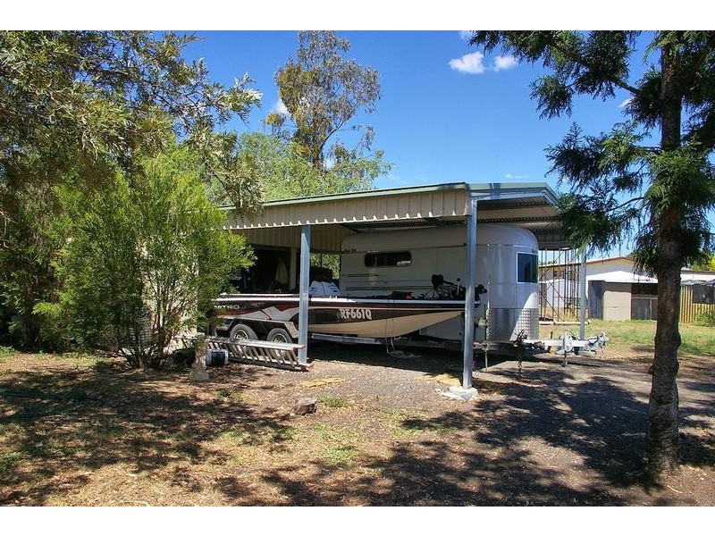 2 Aerodrome Road, Dalby QLD 4405