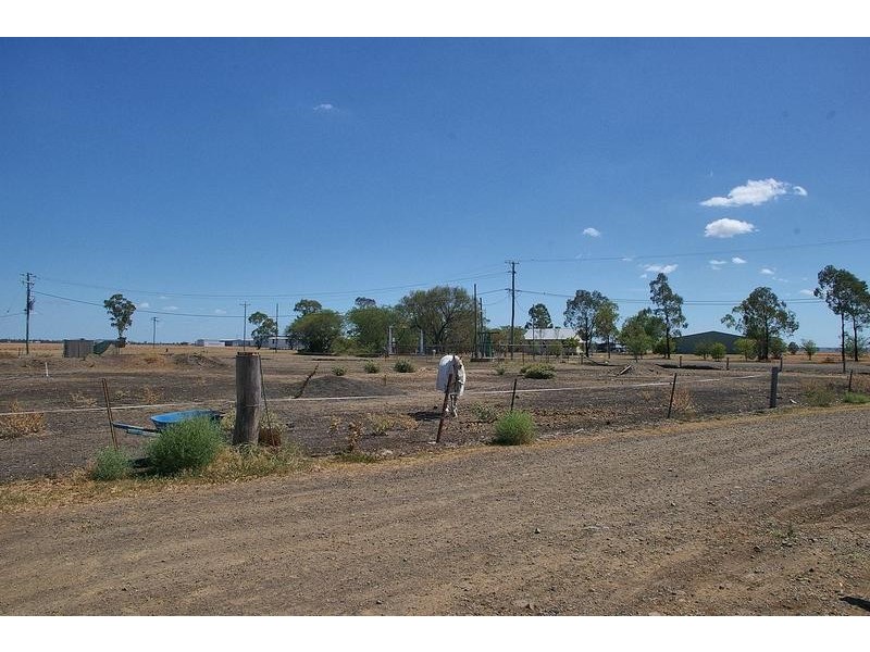 2 Aerodrome Road, Dalby QLD 4405