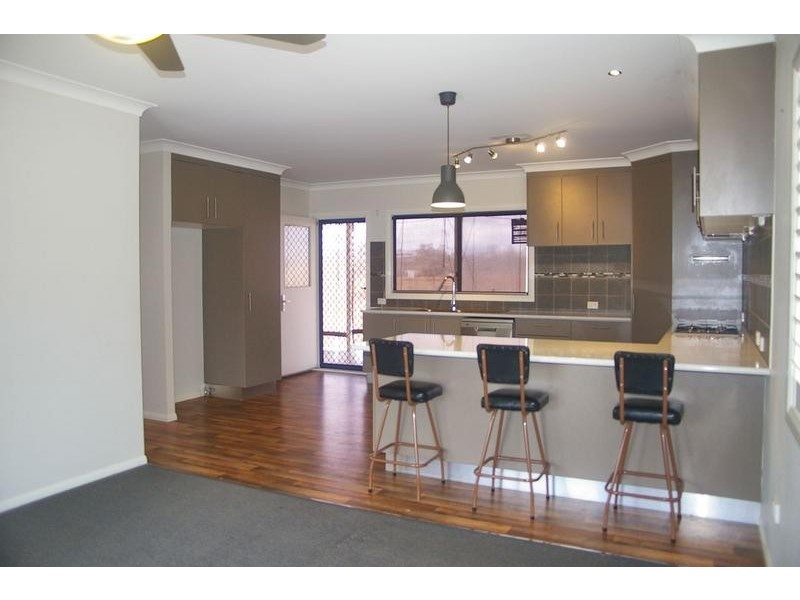 89 Mahon Street, Dalby QLD 4405
