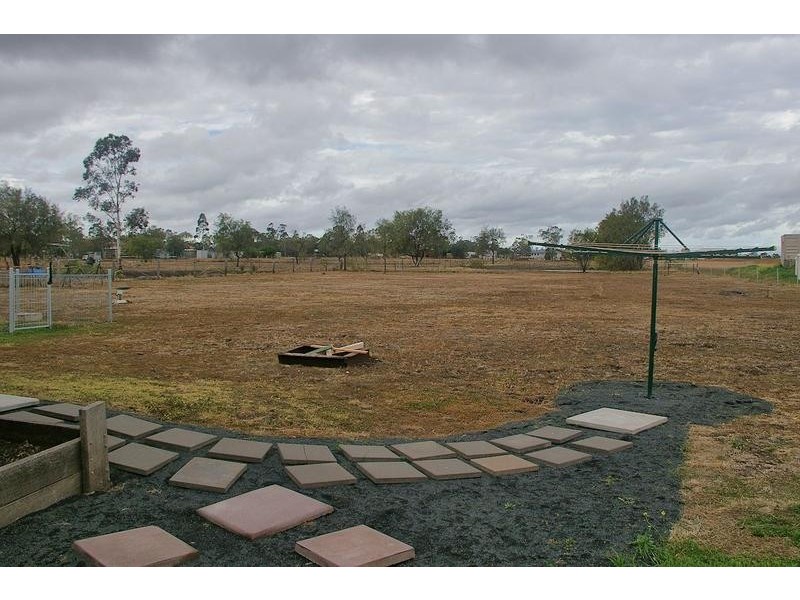 89 Mahon Street, Dalby QLD 4405