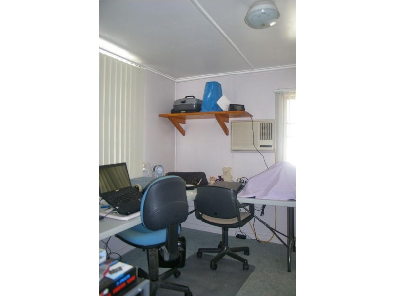 16 Annie Street, Dalby QLD 4405