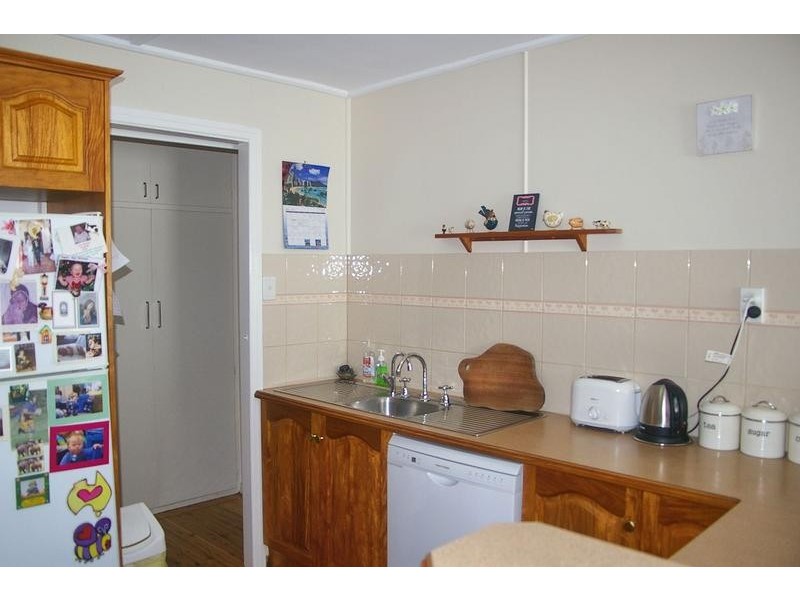 8 Hawthorne Street, Dalby QLD 4405