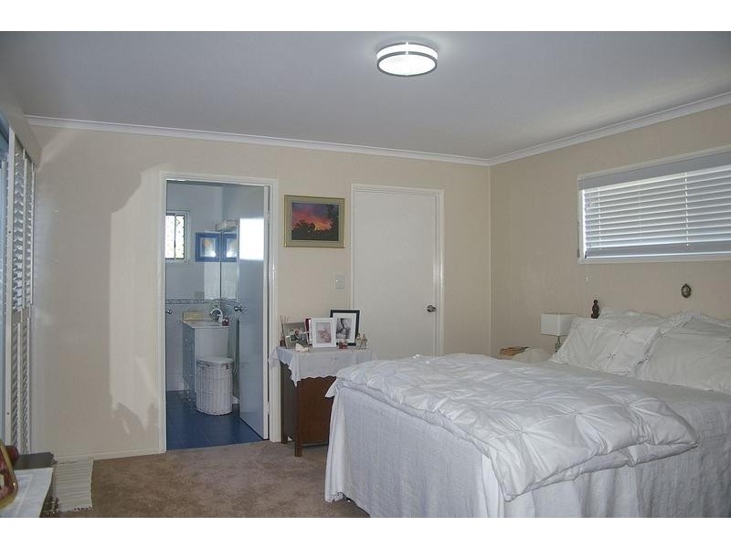 8 Hawthorne Street, Dalby QLD 4405