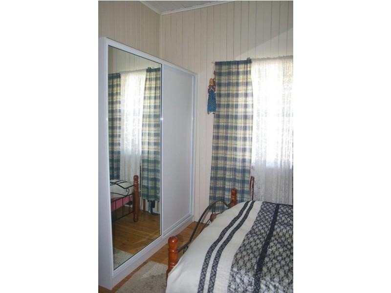 4 Fortescue Street, Dalby QLD 4405