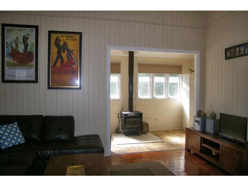 4 Fortescue Street, Dalby QLD 4405