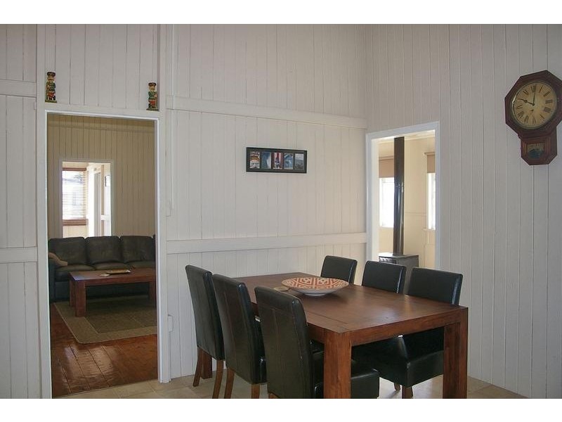 4 Fortescue Street, Dalby QLD 4405