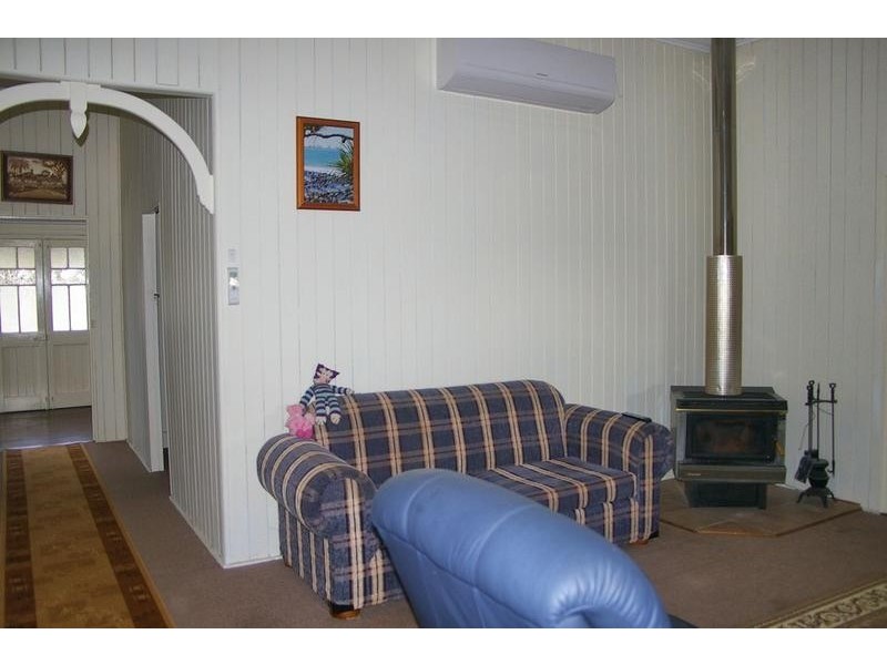 138 Springfield Drive, Dalby QLD 4405