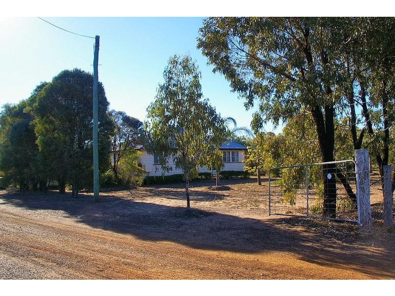 138 Springfield Drive, Dalby QLD 4405