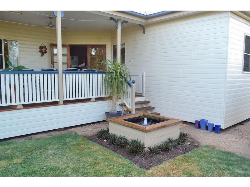 51 Summer Avenue, Dalby QLD 4405