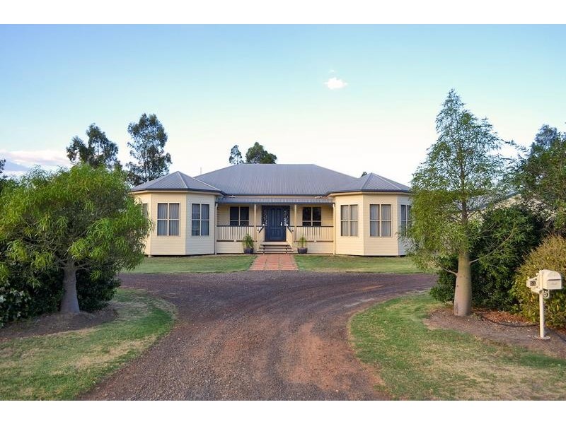 51 Summer Avenue, Dalby QLD 4405