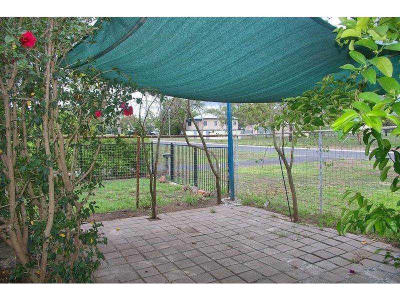 70 Arthur Street, Dalby QLD 4405