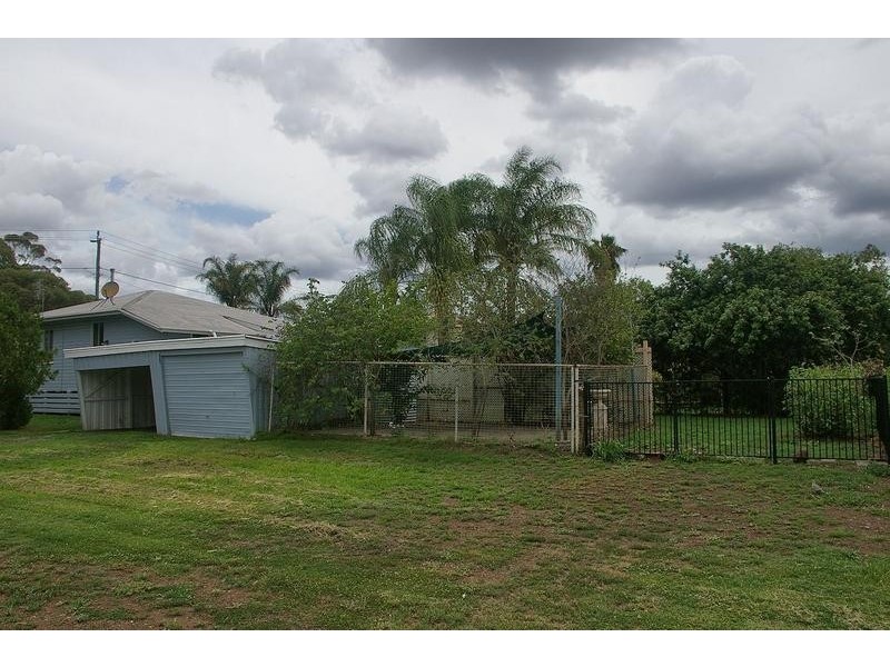 70 Arthur Street, Dalby QLD 4405