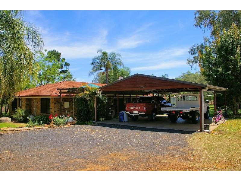 15 Colkerri Drive, Dalby QLD 4405