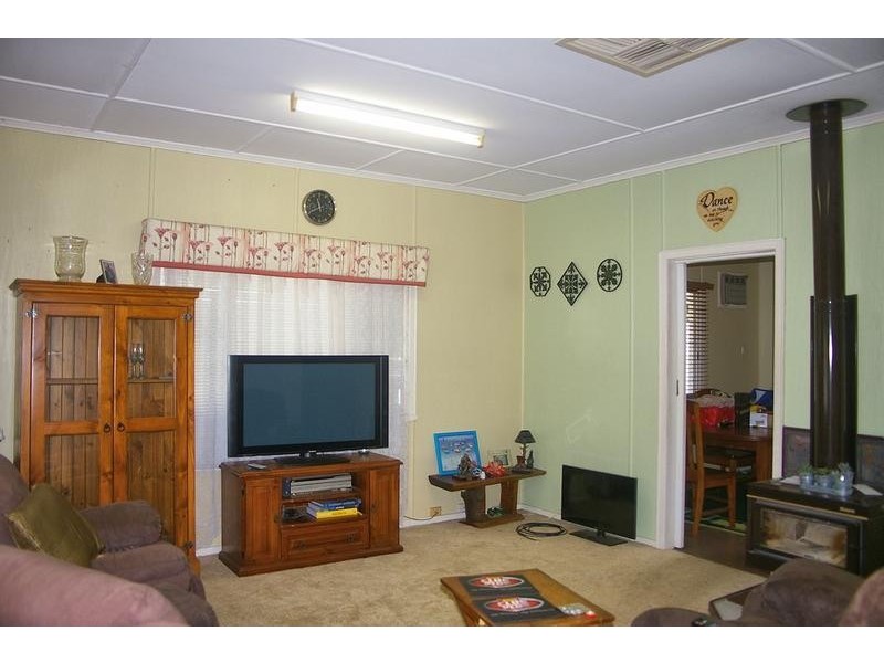 96 Edward Street, Dalby QLD 4405