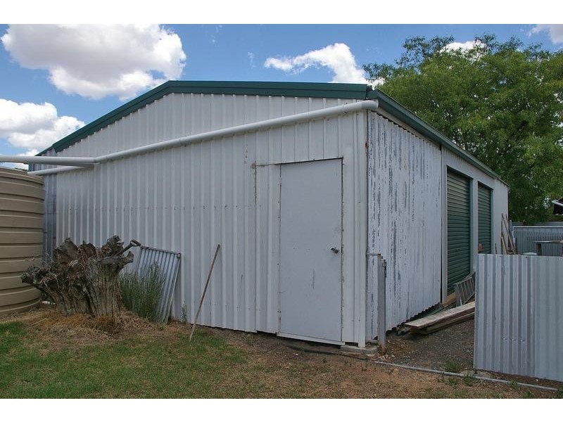 96 Edward Street, Dalby QLD 4405