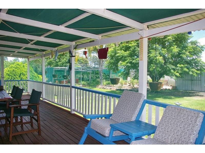 8 Mccay Street, Macalister QLD 4406