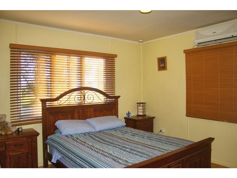 29 Curtis Street, Dalby QLD 4405
