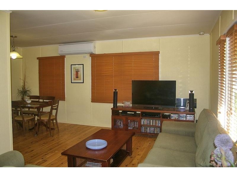 29 Curtis Street, Dalby QLD 4405