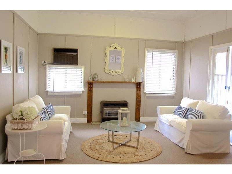 23 Bunya Street, Dalby QLD 4405