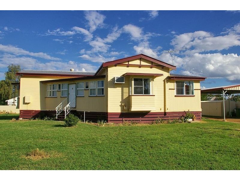 9 O’keefe Street, Dalby QLD 4405