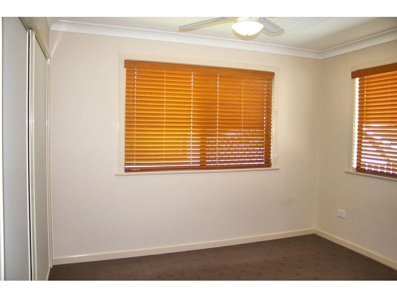 2/ 124 Edward Street, Dalby QLD 4405