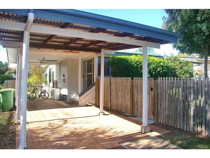59 Curtis Street, Dalby QLD 4405