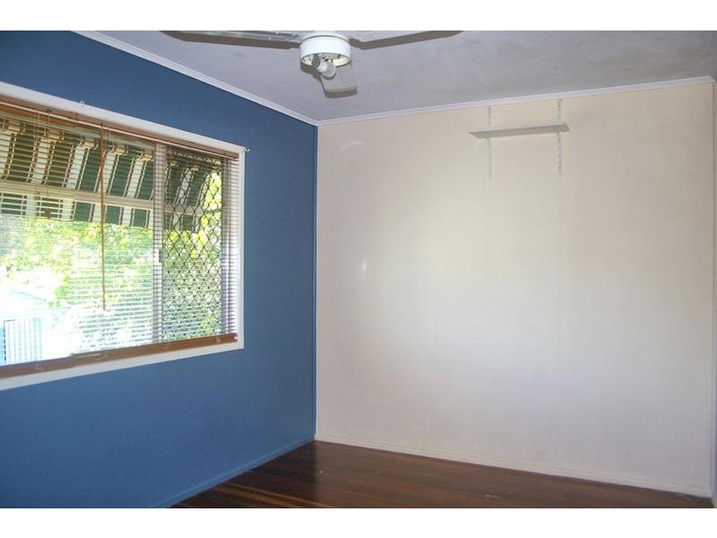 12 Thorley Street, Dalby QLD 4405