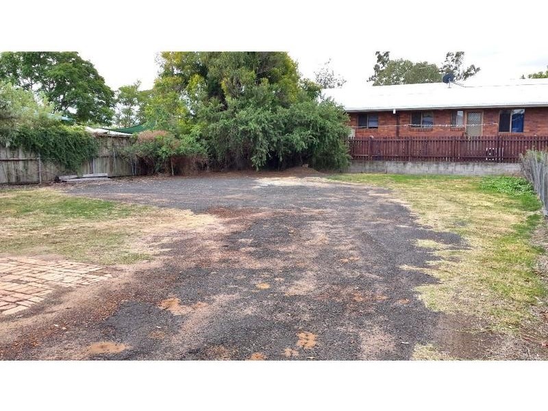 21 Patrick Street, Dalby QLD 4405