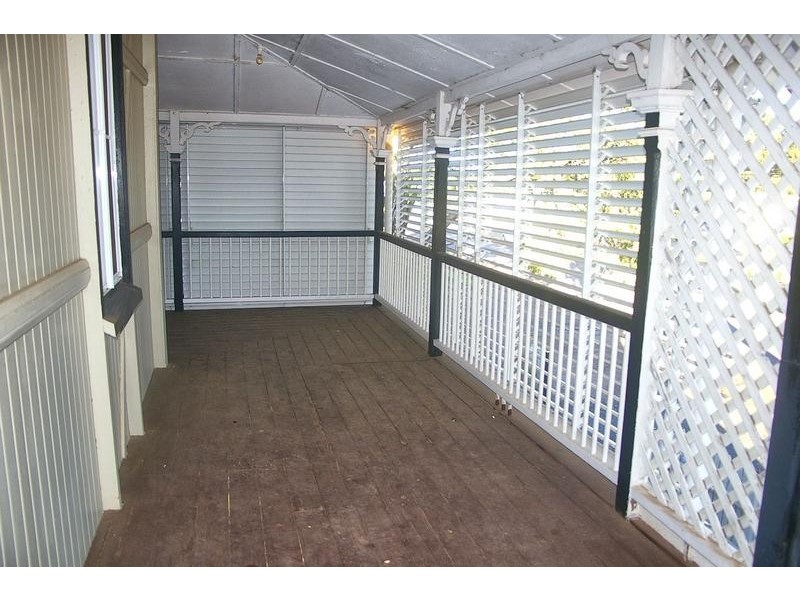 7 Loam Street, Dalby QLD 4405