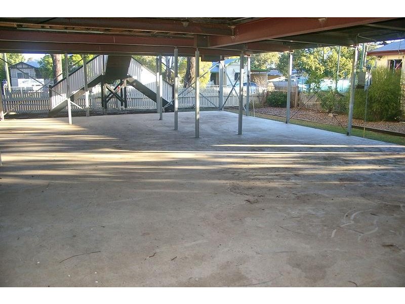 7 Loam Street, Dalby QLD 4405