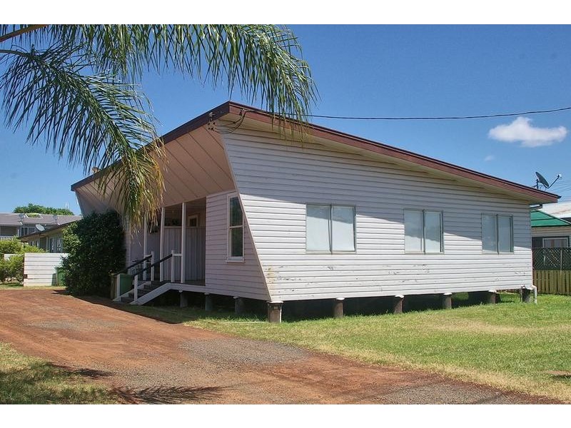 Units 1-5, 24 Bunya Street, Dalby QLD 4405