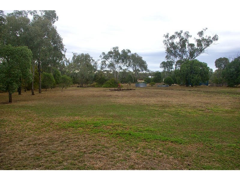 15 Chelldan Avenue, Dalby QLD 4405