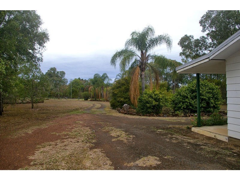 15 Chelldan Avenue, Dalby QLD 4405