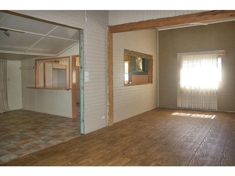 5 Lloyd Street, Dalby QLD 4405