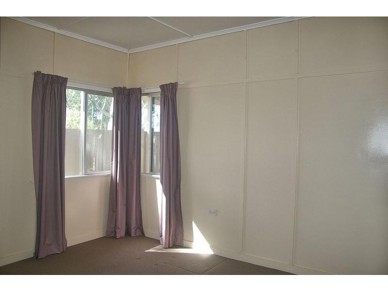 101 Edward Street, Dalby QLD 4405