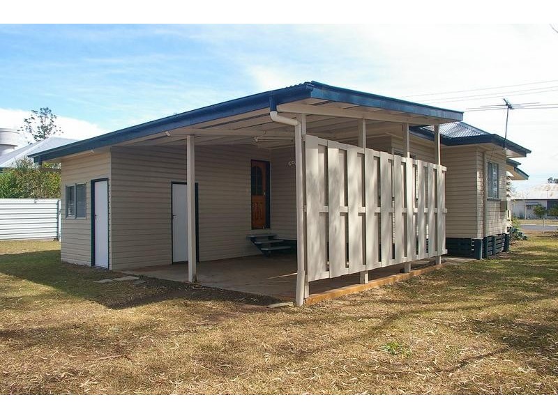 101 Edward Street, Dalby QLD 4405