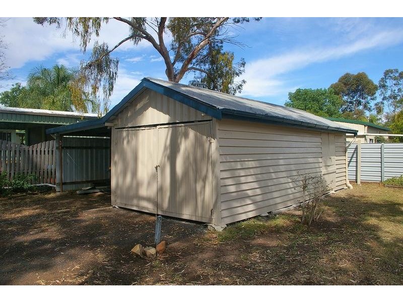 101 Edward Street, Dalby QLD 4405