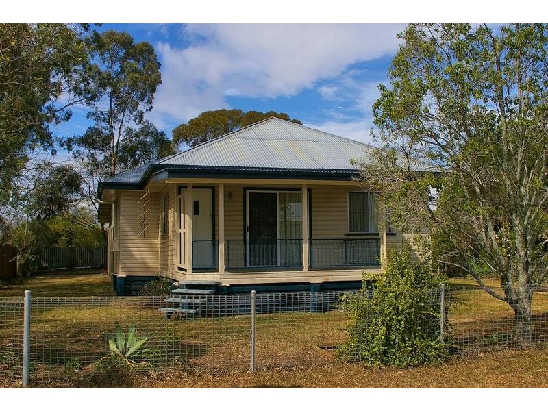 101 Edward Street, Dalby QLD 4405