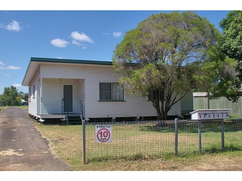 Unit 1-7, 123 Pratten Street, Dalby QLD 4405