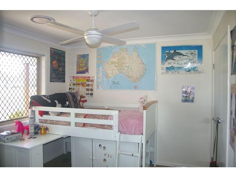 37 Hustons Place, Dalby QLD 4405