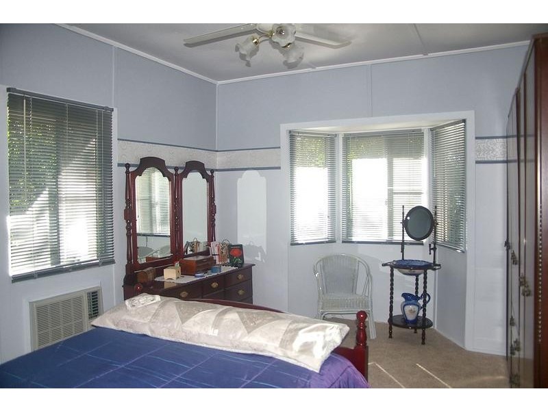 5 Wooburn Street, Dalby QLD 4405