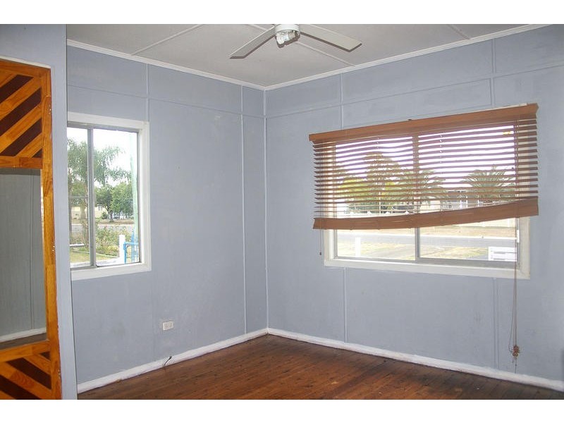 76 Wood Street, Dalby QLD 4405